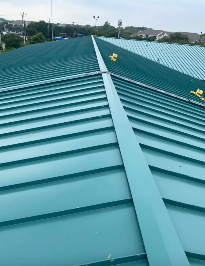 Green commercial metal roof ridge and valley for Metal Roof Repair in Medulla